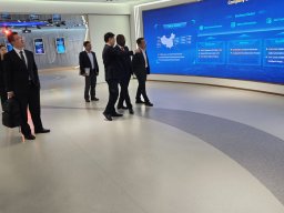 Visite de travail avec des partenaires leaders mondiaux dans le domaine de l'Intelligence Artificielle (IA)